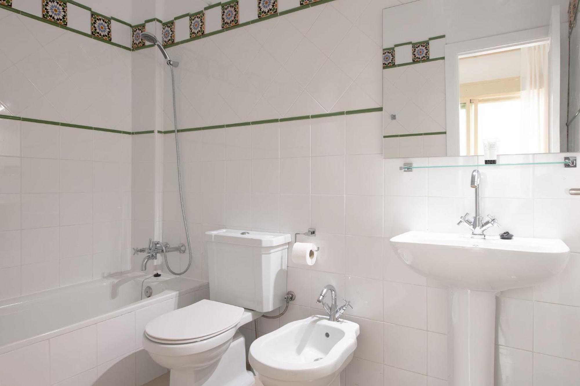 Duque 17 Apartment Seville Luaran gambar